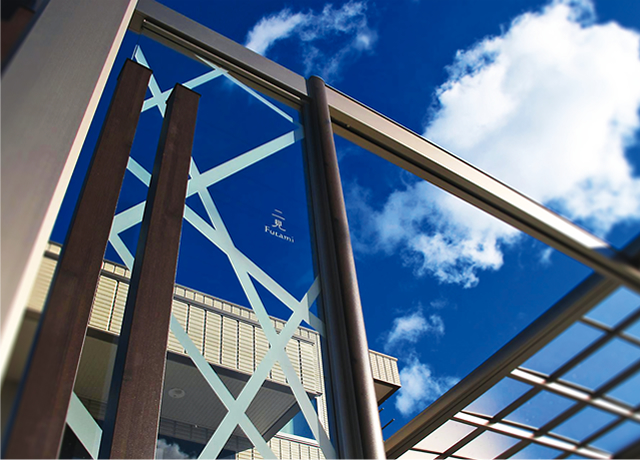 Dynamic Glass