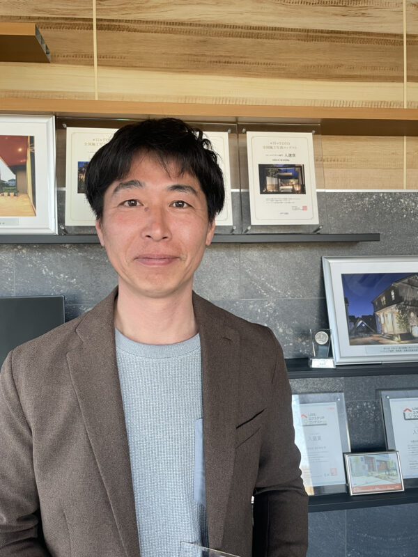 店長 代表取締役　福本 健知