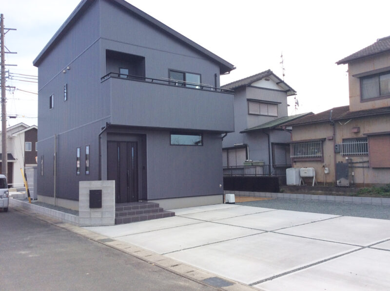 コンクリートブロック仕上げのシンプルな外構　-浜松市　Y様邸-