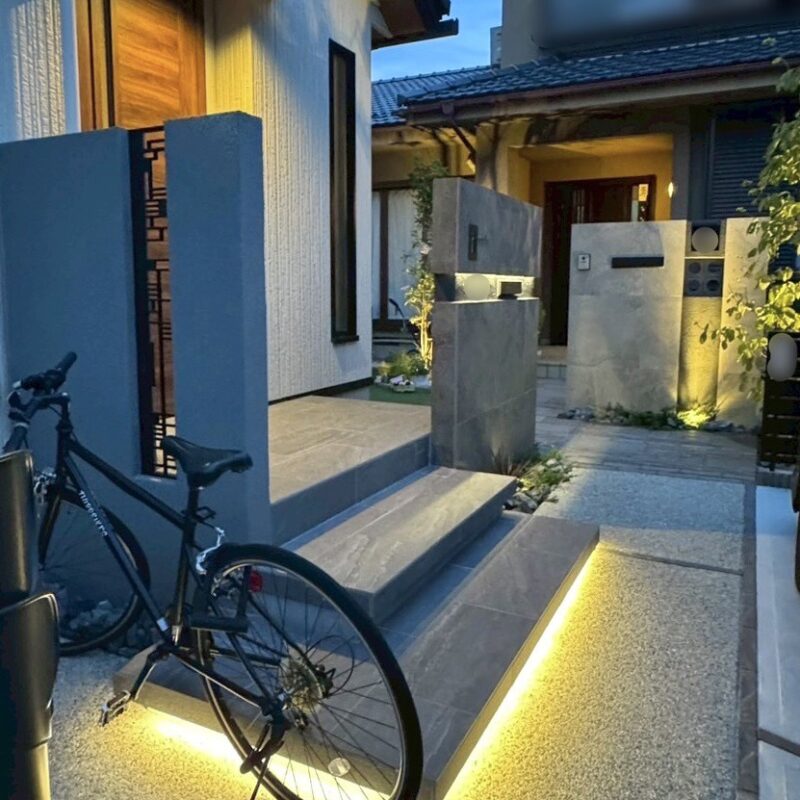 フロート階段。