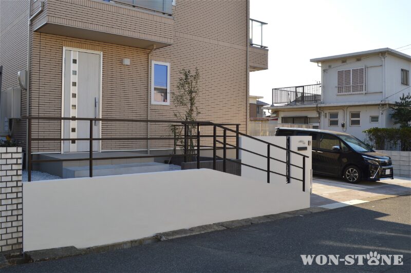 シンボルツリーはオリーブです。